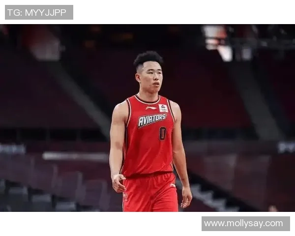 贺希宁成功融入广东全运男篮展现领袖风采明确定位助力团队成长